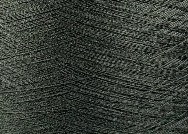 Papi Fabio Ametista 2/60 – Merinogarn Dunkeloliv 8922